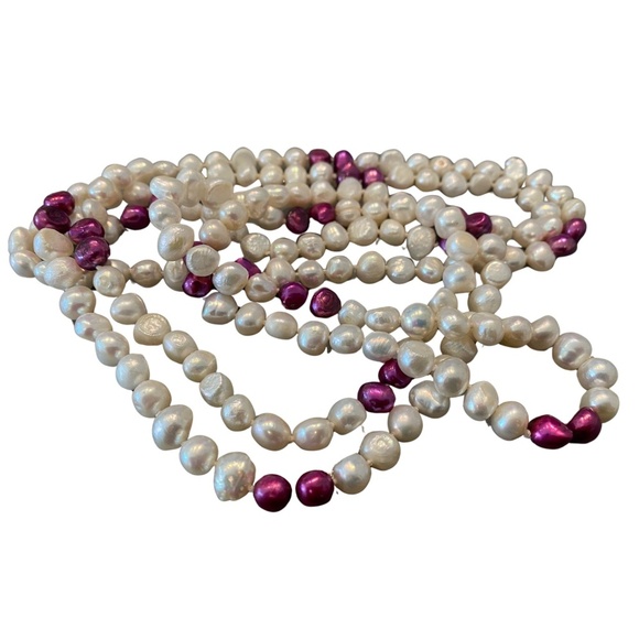 59" Continuous Freshwater Pearl Necklace – White and Fuchsia Baroque Pearls – Lo - Picture 1 of 3